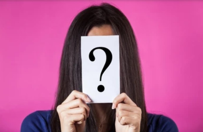 Girls, do you feel like guys on this site ask really stupid obvious questions?