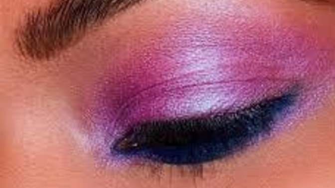 Is this a pretty eye look?