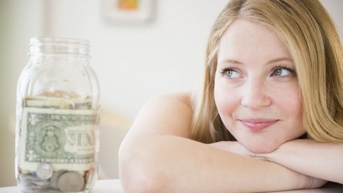 Move out and pay rent or save money?
