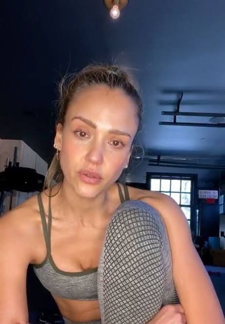 Do you find Jessica Alba hot?