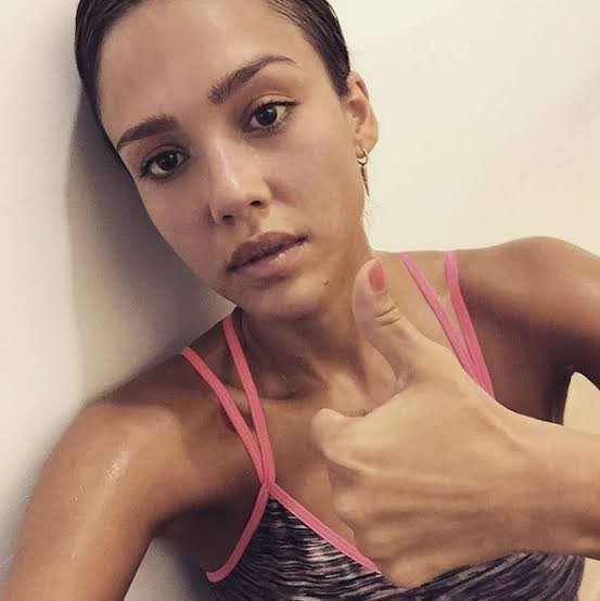 Do you find Jessica Alba hot?