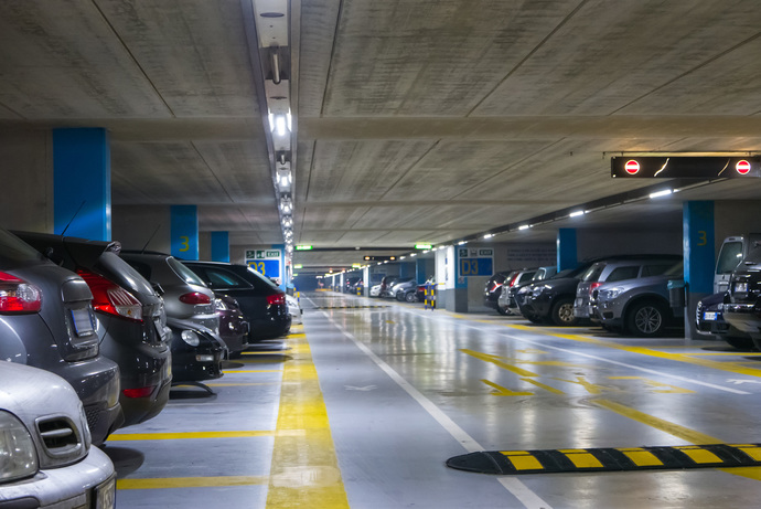 Have you ever gotten lost in a Parking Garage before? Couldnt find your car?