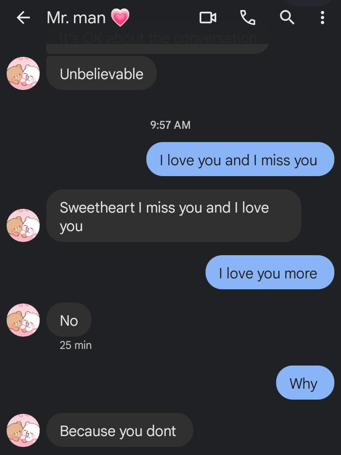 Back and forth of who loves who more 🥴