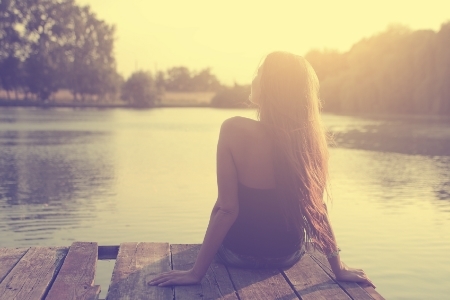 What are some good ways to work towards being happy single?