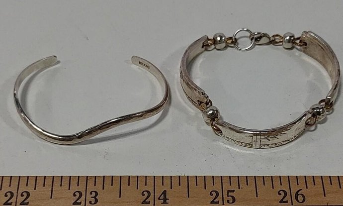 in 8 days an auction starts for these items , which is best ?