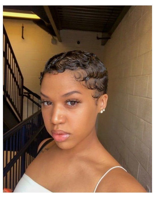 Guys, what do you think of this hairstyle?