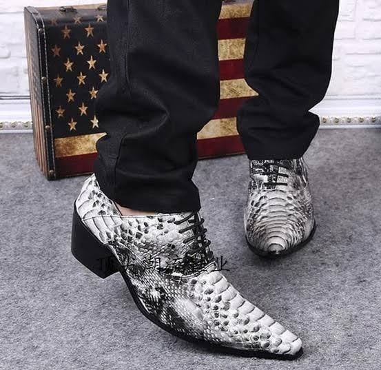 What unusual/unique clothing or fashion items do u have?