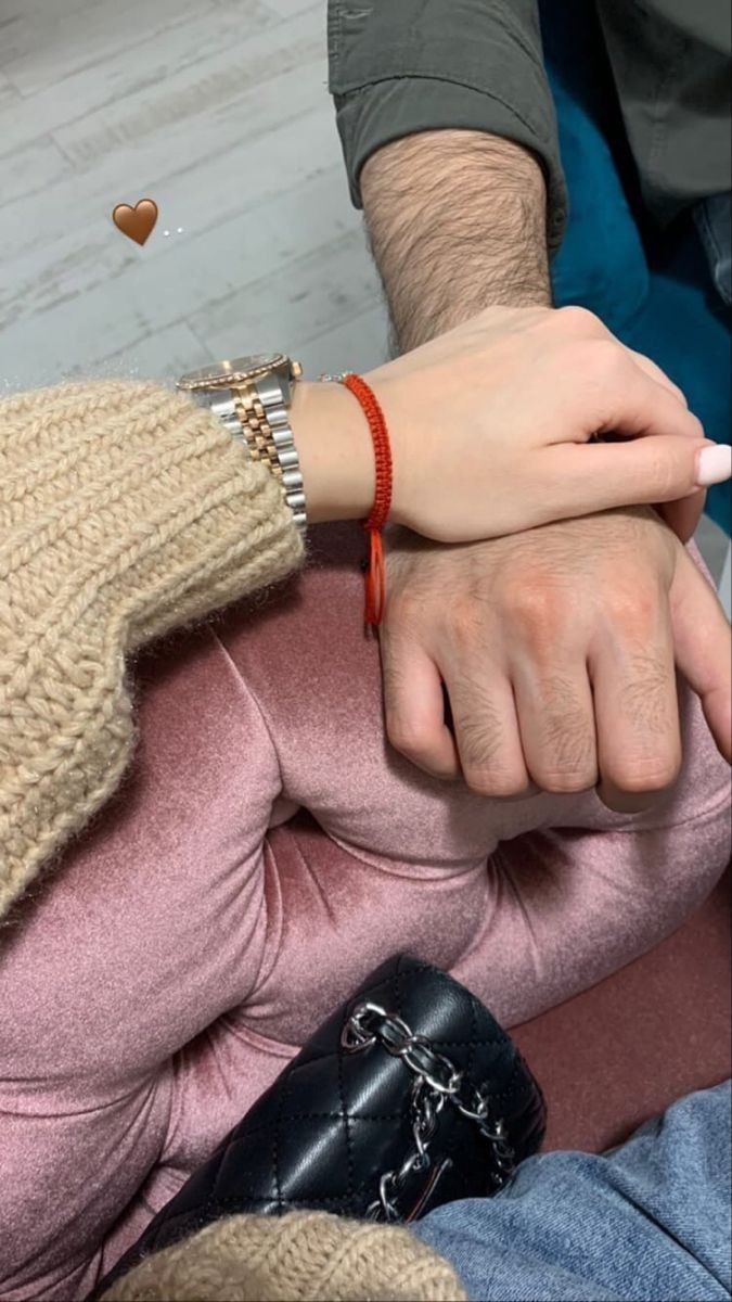 Do you think a mans natural hairy body looks weird & beastly next to a womans?
