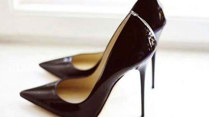 What you think about them? Is it good to wear in office?