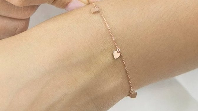 Which heart bracelet looks best for daily wear?