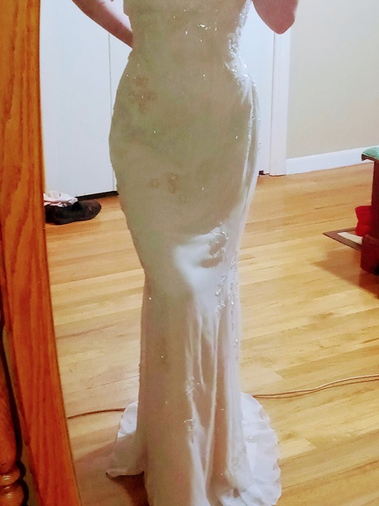 Which dress do you like better?