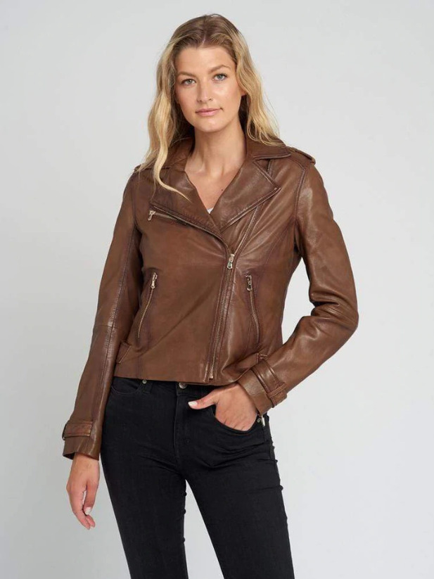 What color leather do you prefer to wear?