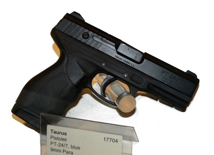 Do guns (in general) fascinate you or scare you?
