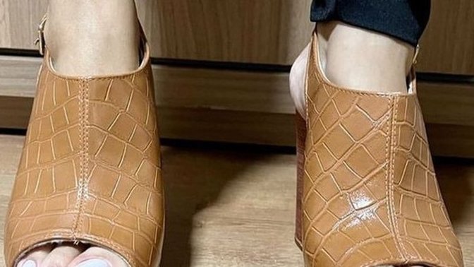 Do you like wooden in footwear?