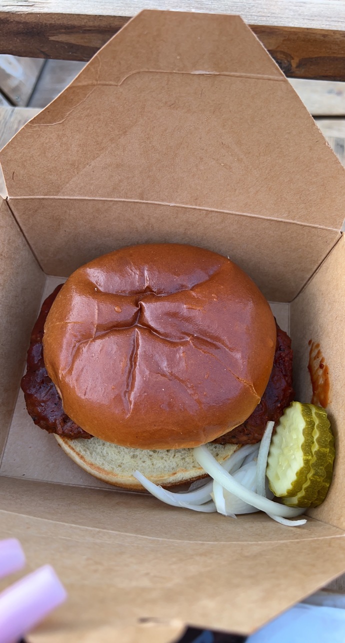 Vegan rib sandwhich
