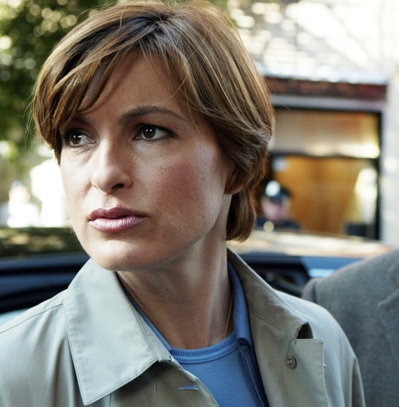 What’s your favorite detective benson hairstyle ?