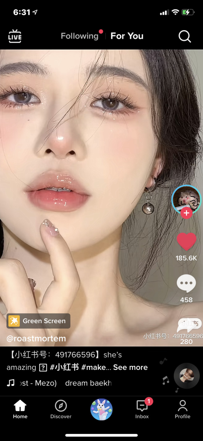 Pick a makeup look for me tomorrow part 1 ?