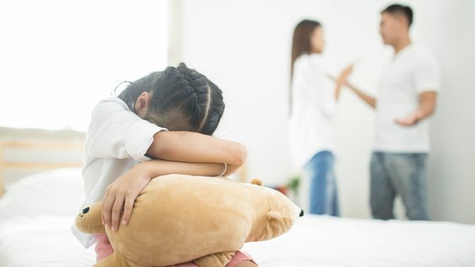 Do you agree that marriages with stay at home moms tend to divorce more?