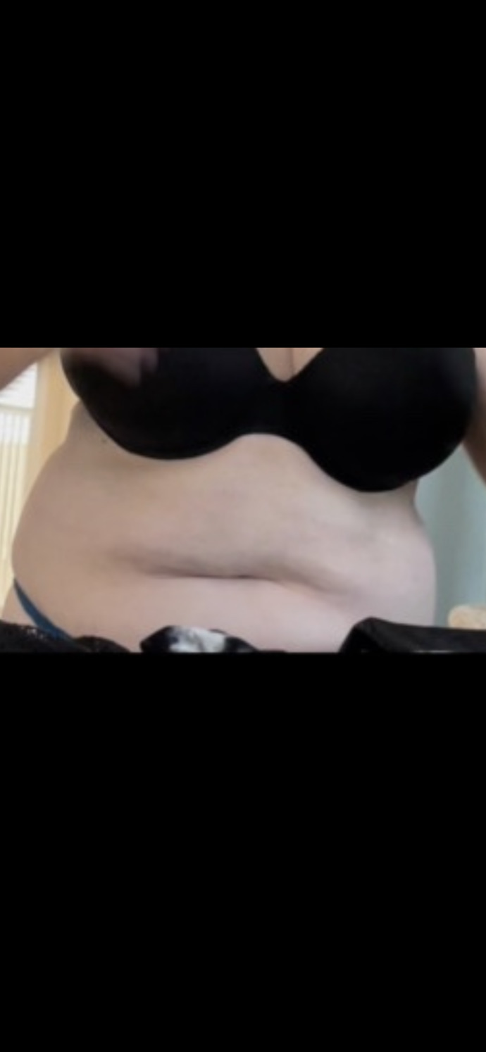 Do guys or gals prefer a flat tummy squishy tummy or big and round on your significant other?