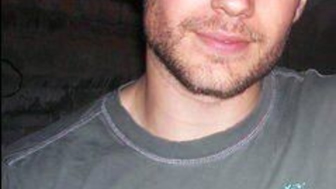 Are longer and angular faces more common among Caucasians?