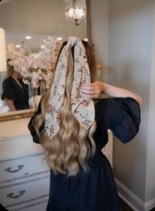Do you like hair accessories on girls?