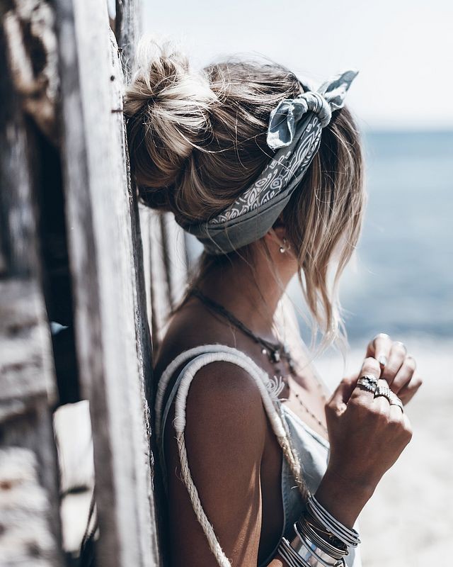Do you like hair accessories on girls?