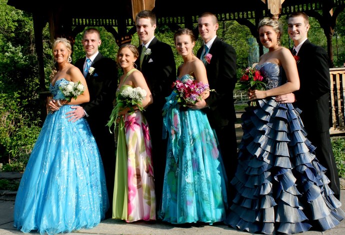 Do you remember your High School PROM DATE? Are you still in touch?