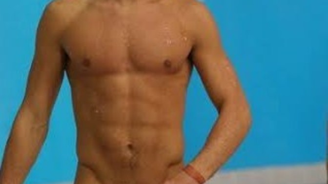 What type of male body and legs do you find appealing and attractive?