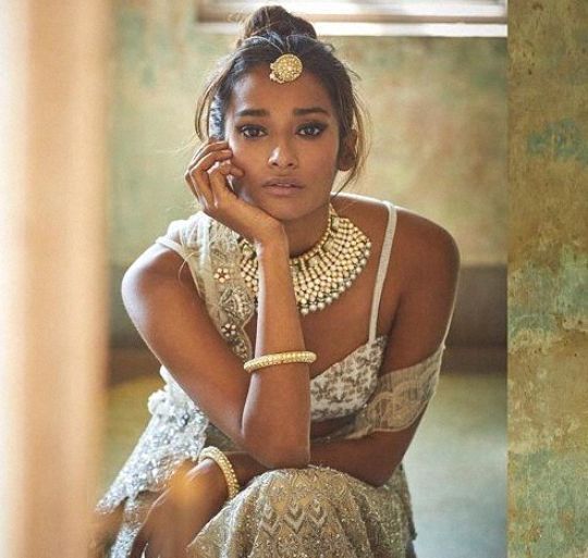 Do you find lighter-skinned Indians more attractive?
