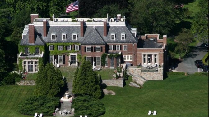 Girls, Do you like this house?