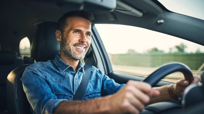 What is better driving an automatic or a manual car and why?
