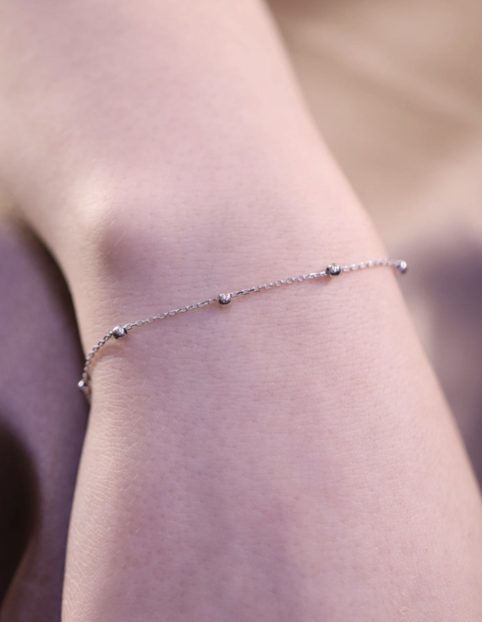 Which bracelet looks best for daily?