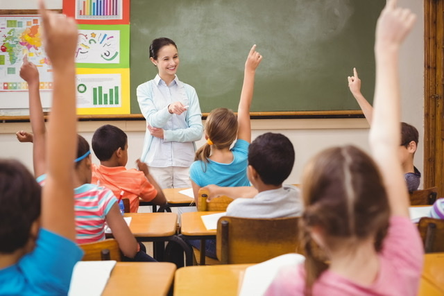 Why do guys not like dating elementary school teachers?