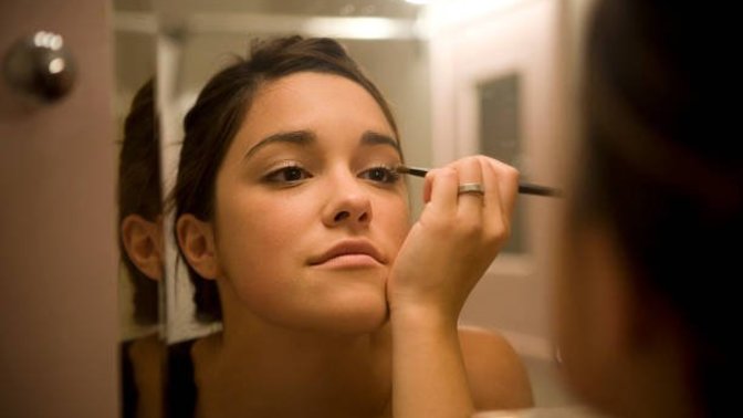 How do I convince my parents to let me wear makeup?