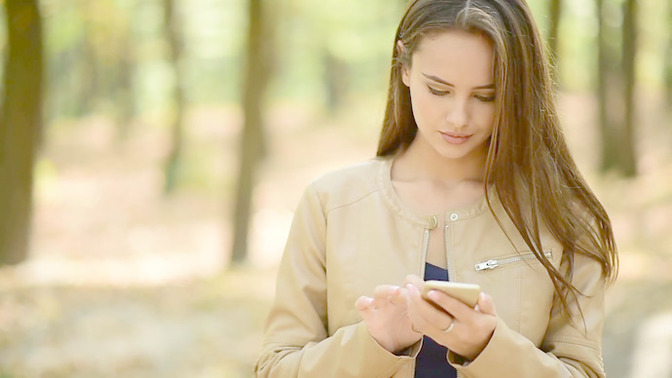 Should you apologize for replying late?