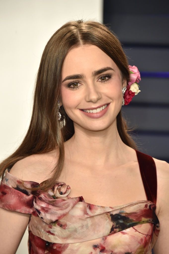 Do you think actress Lily Collins is pretty?