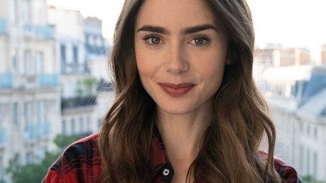 Do you think actress Lily Collins is pretty?