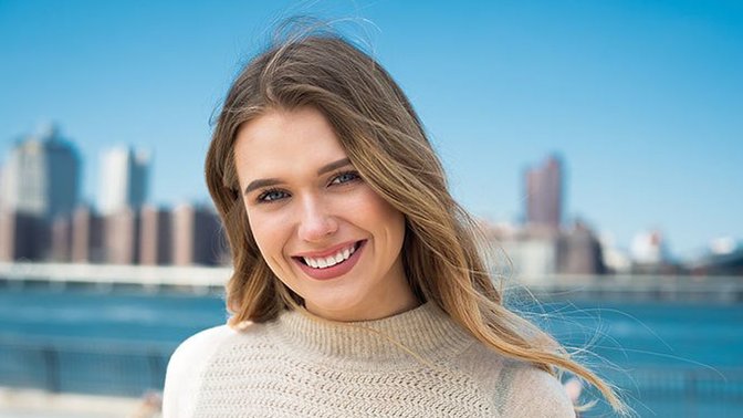 Guys, how do you feel when a girl/woman gives you smiles?