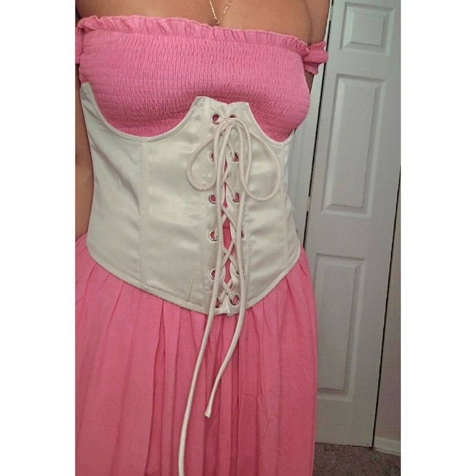Should I Wear A Bra With This Pink Corset Dress? GirlsAskGuys