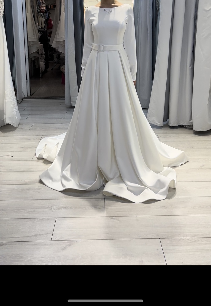Which dress is best?