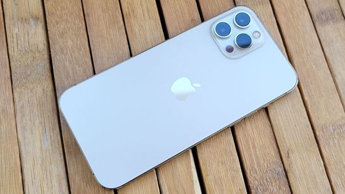 Why do girls love iPhones so much?