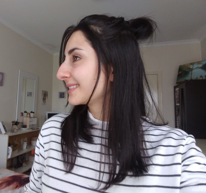 Do you like girls with big noses?