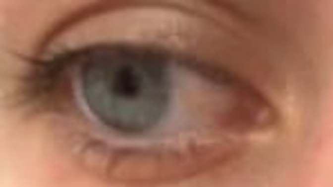 Do you think it looks like I have grey eyes?