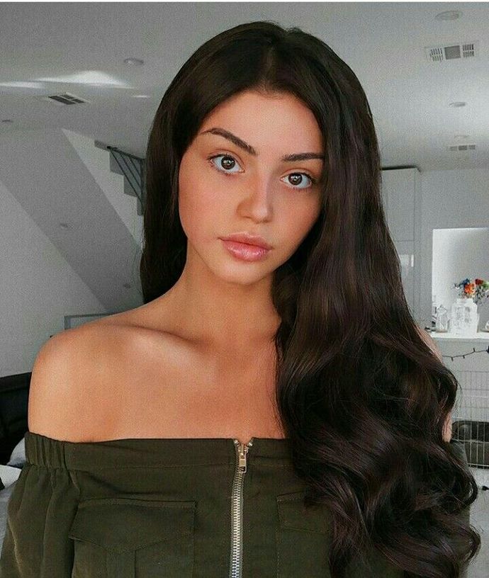 Guy I like has dated gorgeous girls who don’t wear makeup. Does this mean he doesnt like girls who look like this?