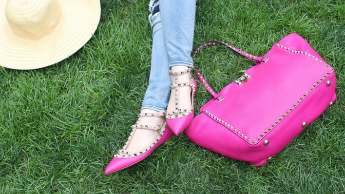 Girls, How often do you try to make your purse and shoes match?