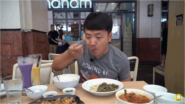 If the food is good, which one is most likely to be your reaction?