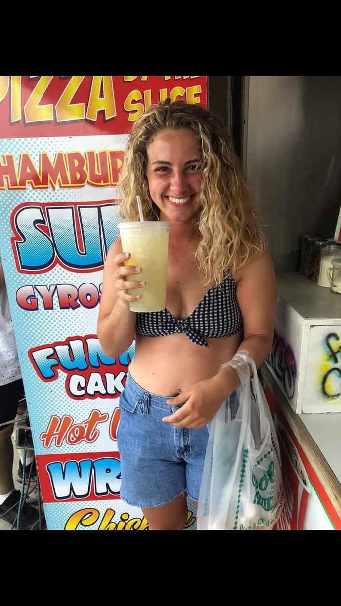 Women:do you wear shorts in public?