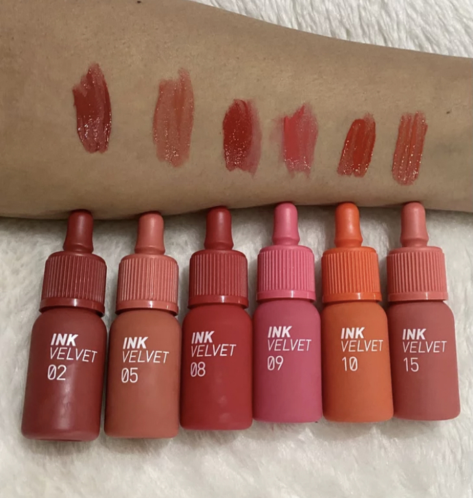 What do you think about this Korean lipstick shape? Is it cute?