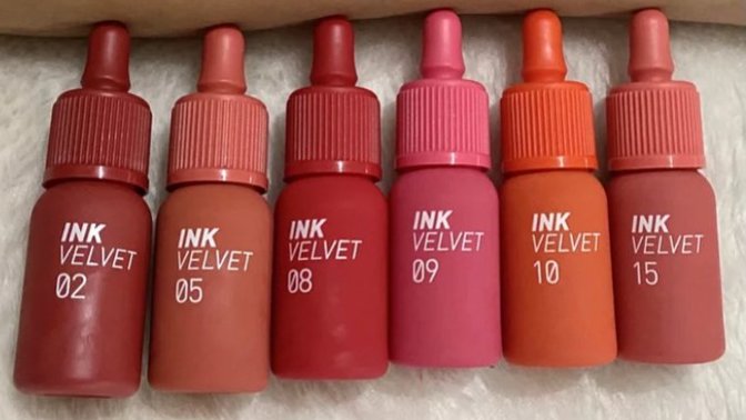 What do you think about this Korean lipstick shape? Is it cute?