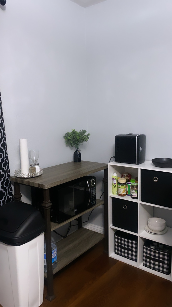 HOW CAN I MAKE A KITCHEN IN MY HOME? Does my kitchen look okay or what can I fix?